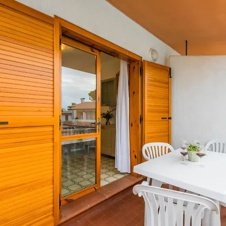 Lejlighed Villaggio Sole B-1 By Interhome