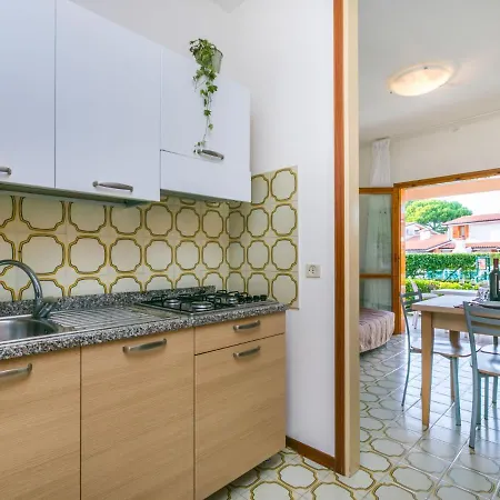 Apartment Villaggio Sole B-1 By Interhome