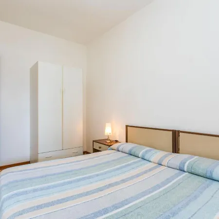 Apartment Villaggio Sole B-1 By Interhome